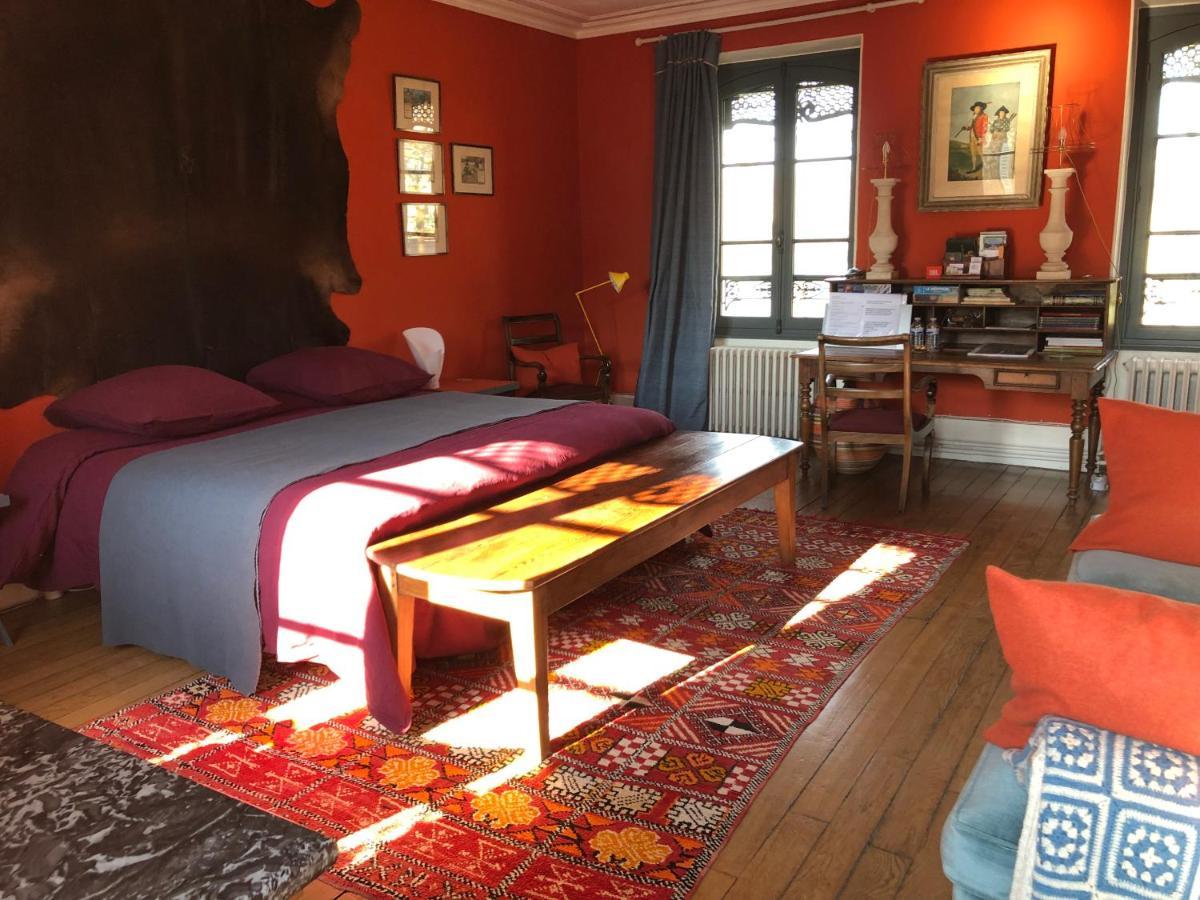 Bed In Versailles - Villa De La Piece D'Eau Des Suisses Buitenkant foto